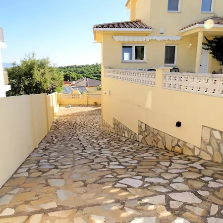 Villa Puig Sec וילה