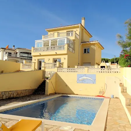 Villa Puig Sec וילה *